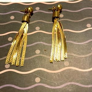 Gold earrings